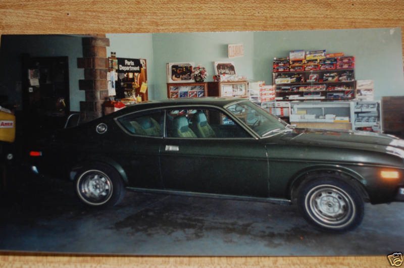 Illustration for article titled Nice Price Or Crack Pipe: 1,427-Mile Mazda RX-4 For $18,500?